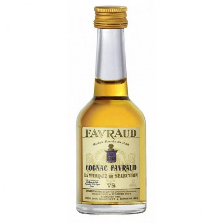 Фавро V.S. картинка