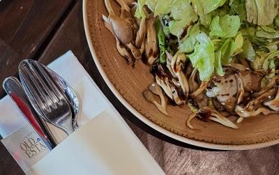 Mixed salad with Grilled Mushrooms photo Mixed salad with Grilled Mushrooms image